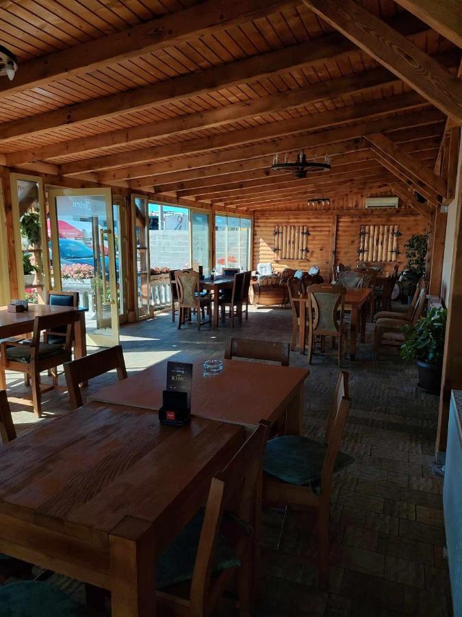 Hotel Restoran Bmb Odžak Esterno foto