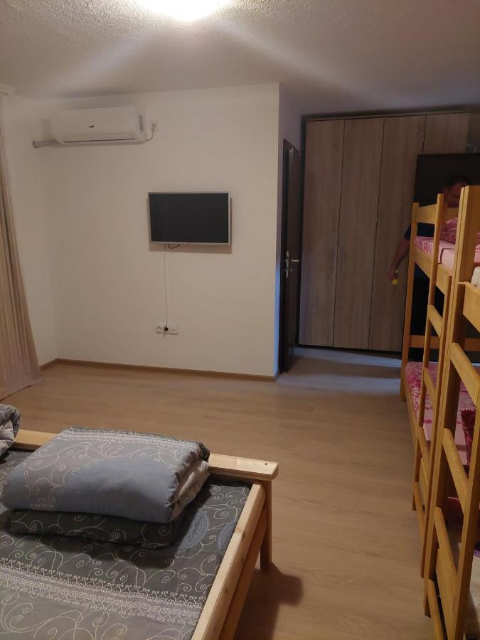 Hotel Restoran Bmb Odžak Esterno foto
