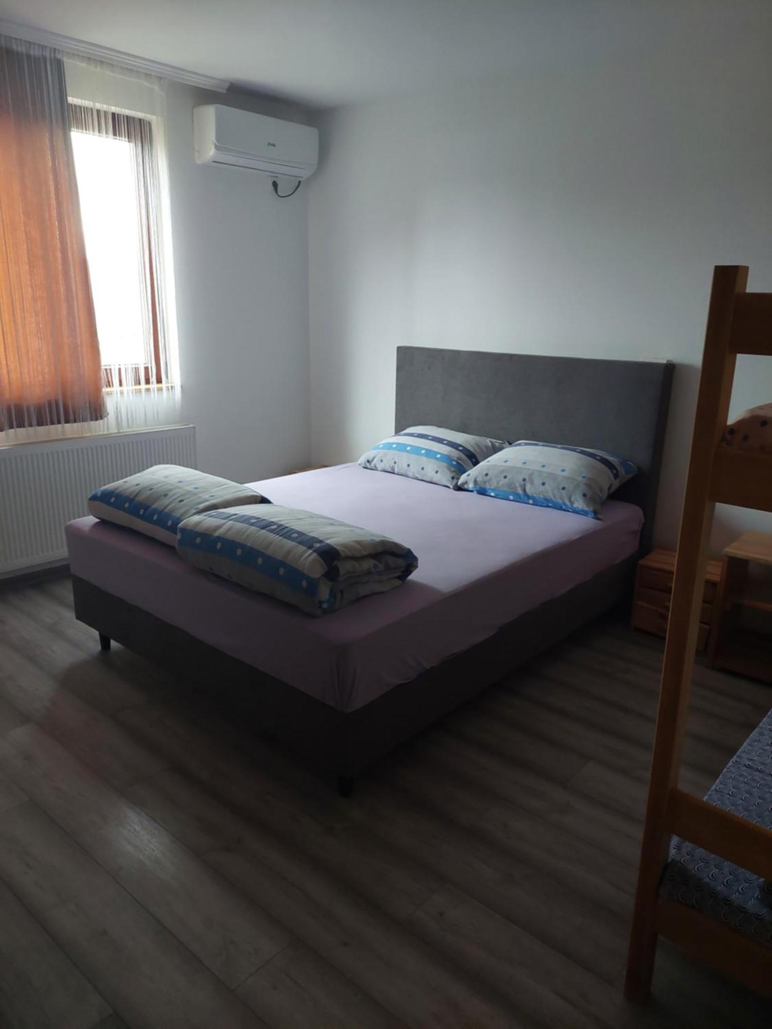 Hotel Restoran Bmb Odžak Esterno foto