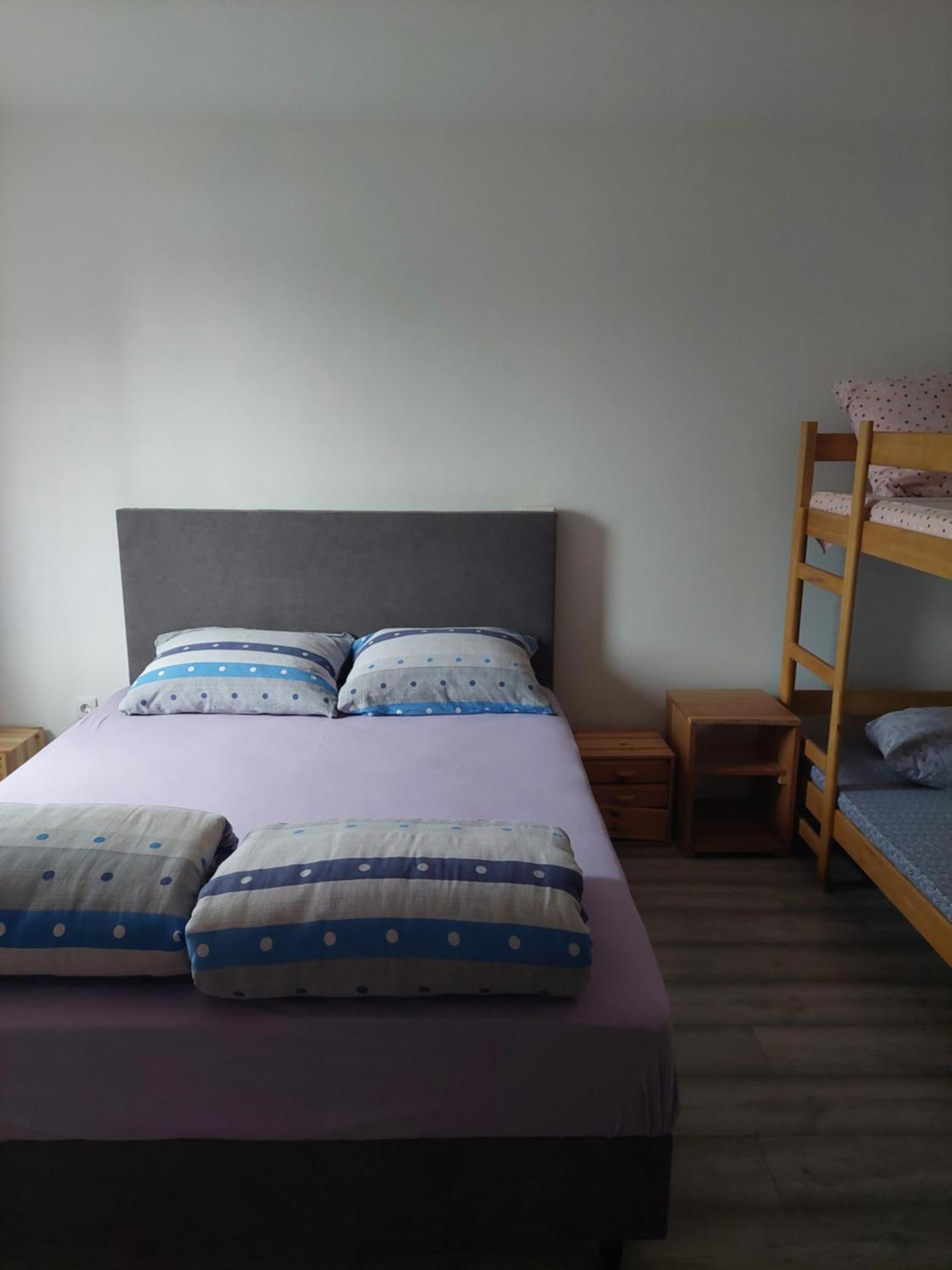 Hotel Restoran Bmb Odžak Esterno foto